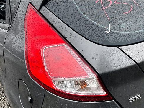 Used 2019 Ford Fiesta SE w/ Equipment Group 201A image 21