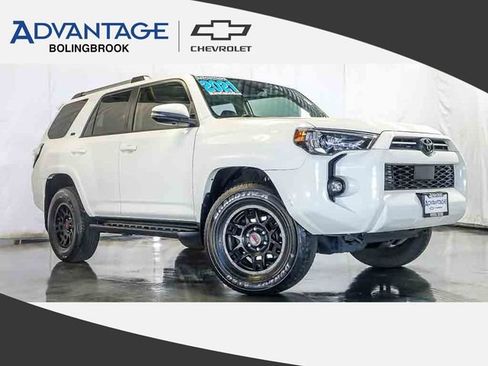 Used 2021 Toyota 4Runner SR5 Premium w/ Moonroof Package AWD/4WD image 1