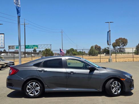 Used 2016 Honda Civic LX image 7