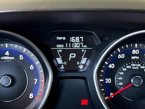 Used 2013 Hyundai Elantra GLS w/ Preferred Pkg FWD image 17