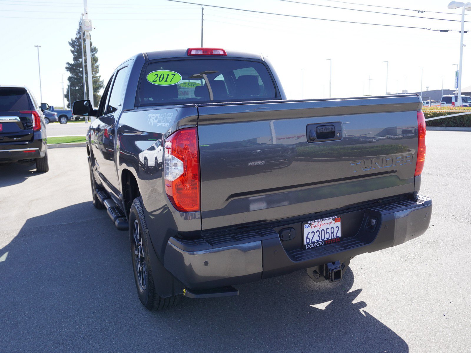 Used 2017 Toyota Tundra SR5 w/ TRD Off Road Package AWD/4WD image 11