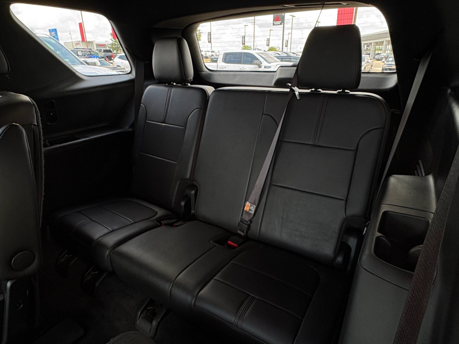 Used 2023 Chevrolet Traverse RS AWD/4WD image 25