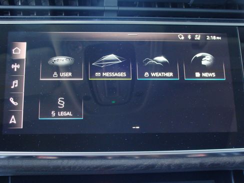 Used 2019 Audi Q8 Prestige AWD/4WD image 22