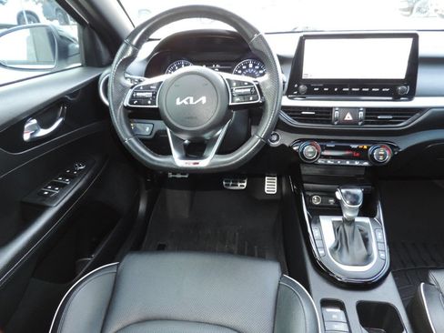 Used 2022 Kia Forte GT-Line w/ GT-Line Premium Package FWD image 22