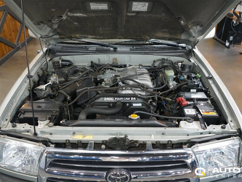 Used 1999 Toyota 4Runner SR5 AWD/4WD image 10