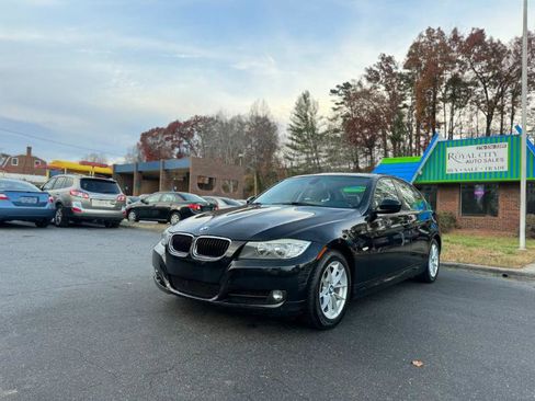 Used 2010 BMW 328i Sedan image 1