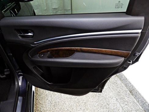 Used 2020 Acura MDX SH-AWD w/ Technology Package image 13