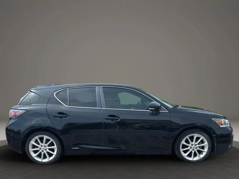 Used 2013 Lexus CT 200h image 3