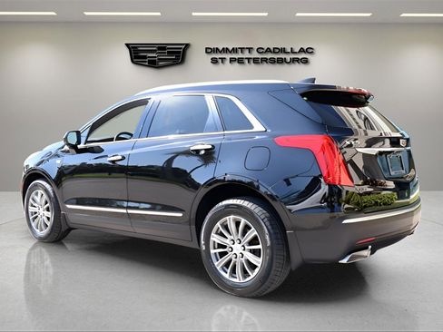 Used 2017 Cadillac XT5 Luxury w/ Driver Awareness Package image 3