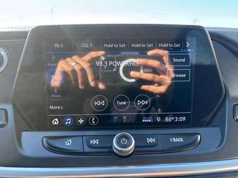 Used 2020 Chevrolet Blazer LT image 19