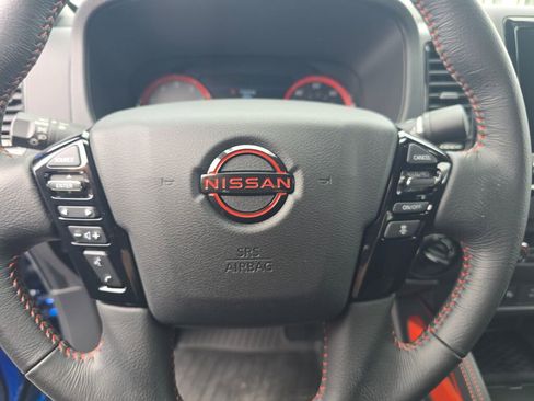Used 2024 Nissan Frontier PRO-4X w/ Technology Package image 23