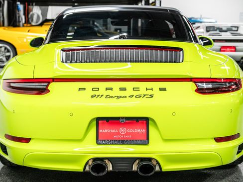Used 2018 Porsche 911 Targa 4 GTS image 7
