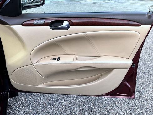 Used 2007 Buick Lucerne CXL FWD image 17