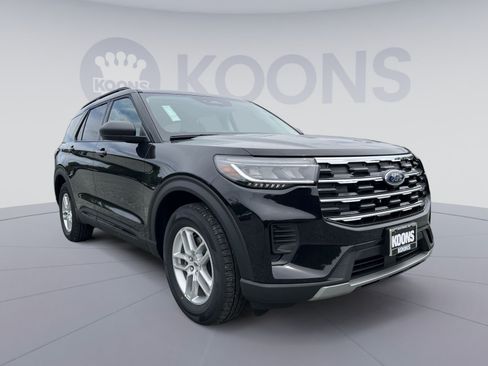 New 2026 Ford Explorer Active AWD/4WD image 10