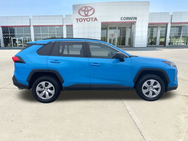 Used 2019 Toyota RAV4 LE AWD/4WD image 6