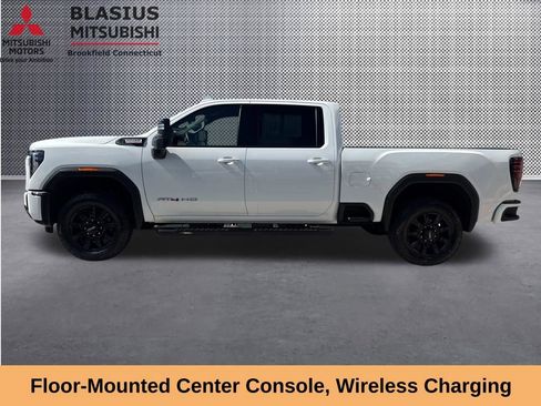 Used 2025 GMC Sierra 2500 AT4 AWD/4WD image 24