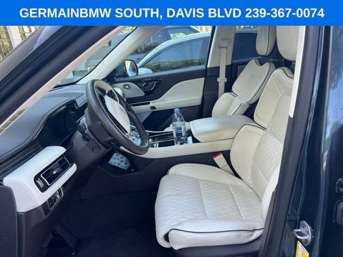 Used 2023 Lincoln Aviator Black Label w/ Dynamic Handling Package AWD/4WD image 8