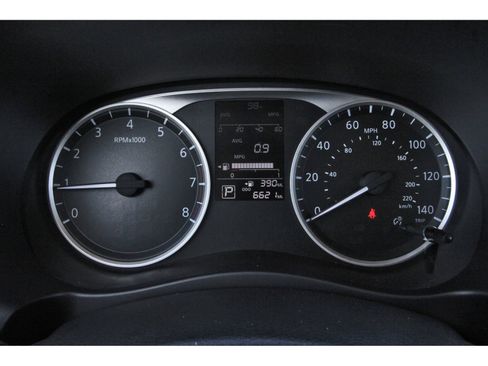 Certified 2025 Nissan Kicks Play S FWD image 17