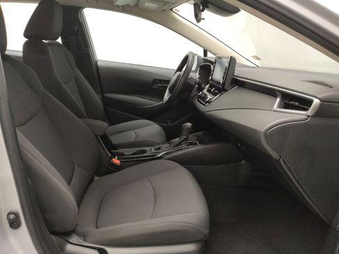 Used 2022 Toyota Corolla LE image 21