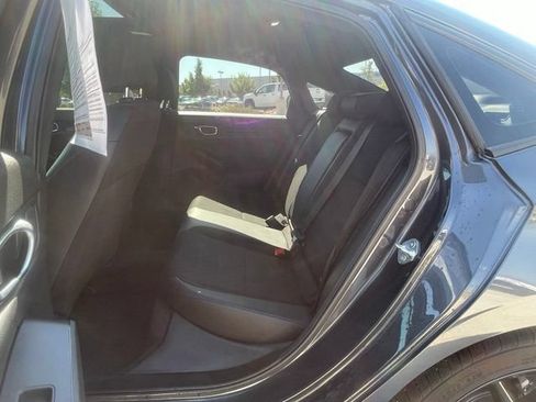 Used 2025 Honda Civic Sport image 28