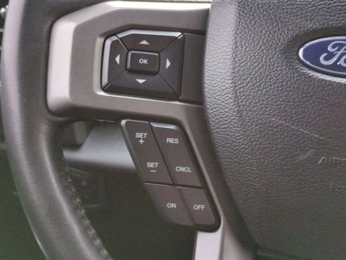 Used 2021 Ford Expedition XLT w/ Black Accent Package image 22