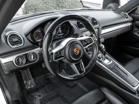 Used 2017 Porsche 718 Cayman S image 12