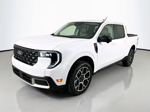 New 2026 Ford Maverick Lariat w/ 4K Tow Package image 3