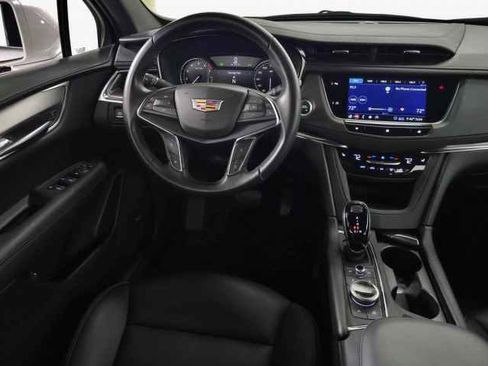 Used 2020 Cadillac XT5 Luxury image 20