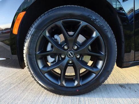 New 2026 Chrysler Pacifica Select w/ S Appearance Package image 28