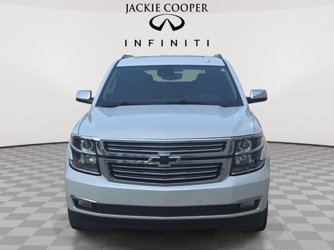 Used 2020 Chevrolet Tahoe Premier AWD/4WD image 2