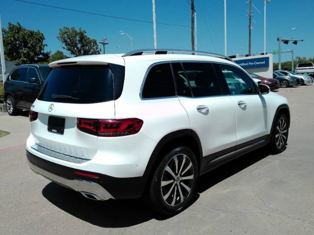 Used 2021 Mercedes-Benz GLB 250 w/ Premium Package image 6