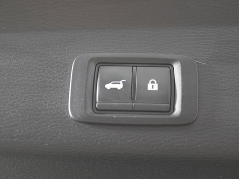 Used 2024 Mitsubishi Outlander SEL image 51