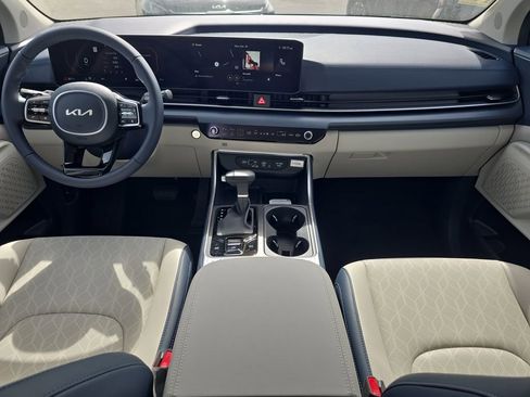 New 2026 Kia Carnival SX FWD image 13