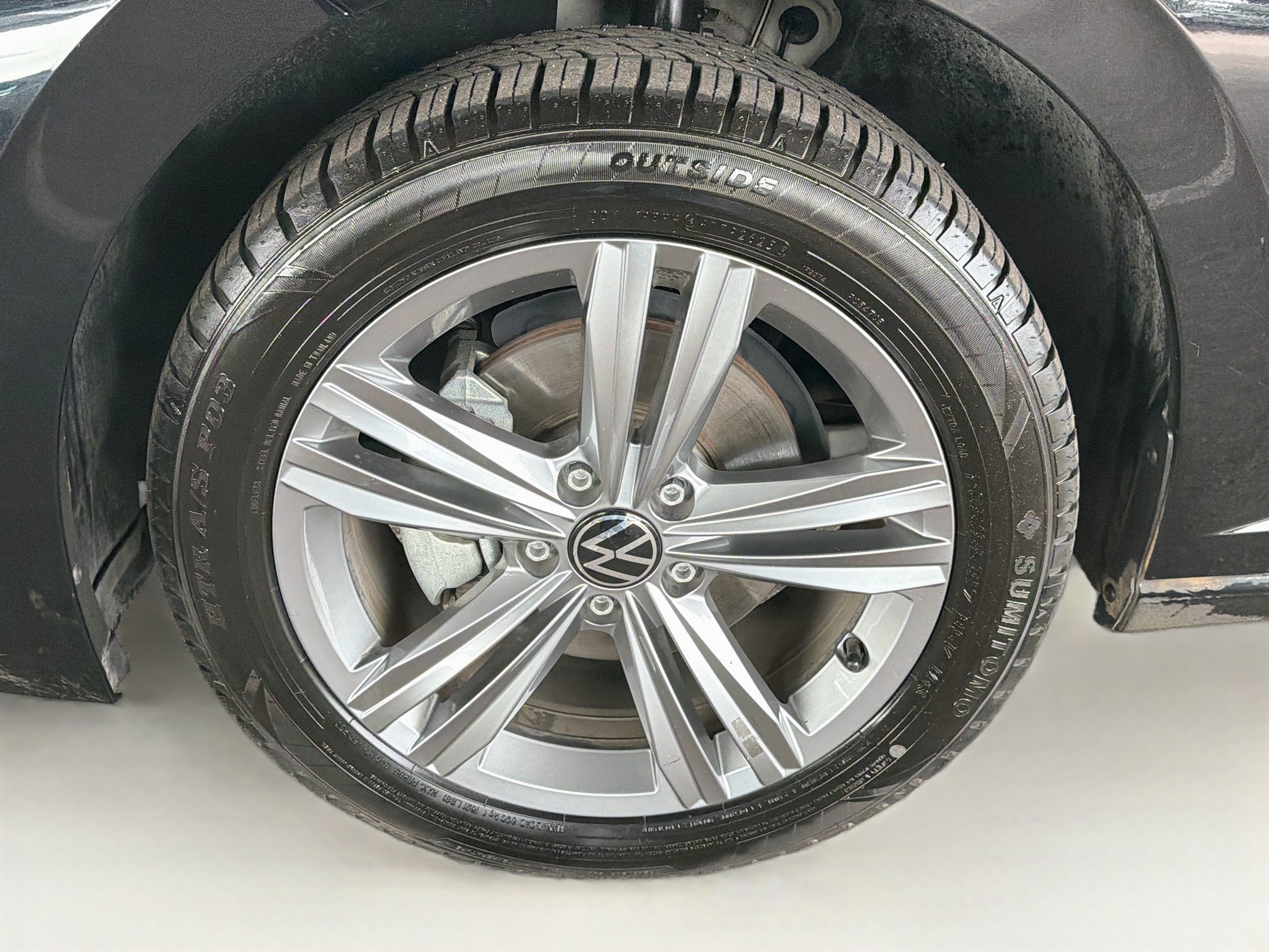 Used 2024 Volkswagen Jetta SE FWD image 11