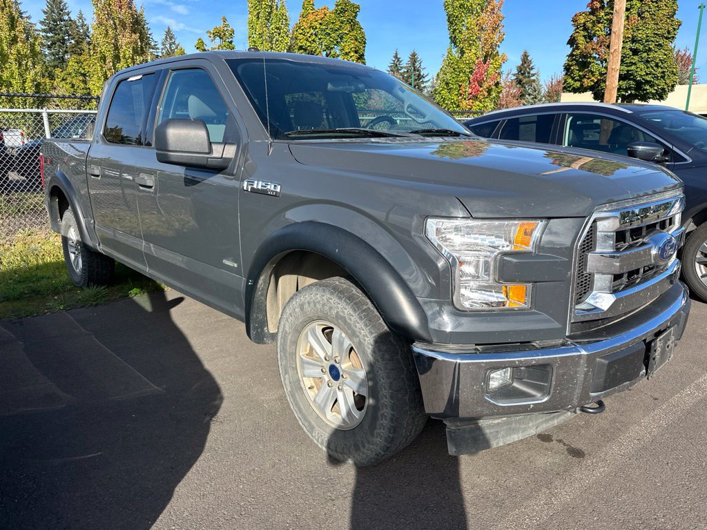 Used 2017 Ford F150 XLT AWD/4WD image 2