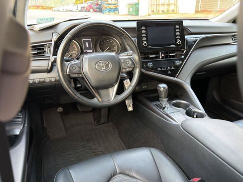 Certified 2023 Toyota Camry SE FWD image 18