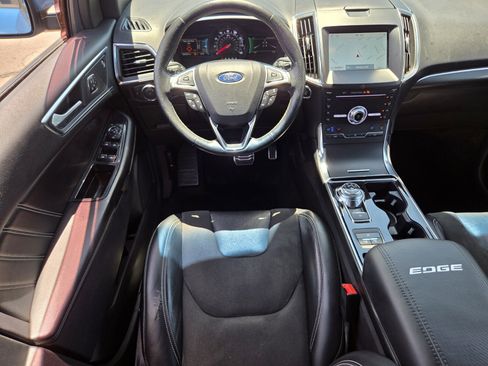 Used 2019 Ford Edge ST w/ Equipment Group 401A AWD/4WD image 13