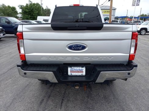 Used 2019 Ford F250 XLT w/ XLT Value Package AWD/4WD image 2