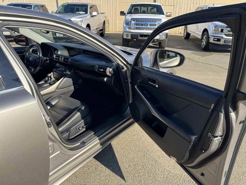 Used 2014 Lexus IS 250 AWD image 16