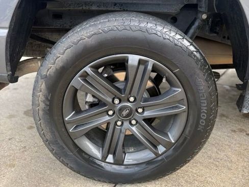Used 2023 Ford F150 Lariat AWD/4WD image 11