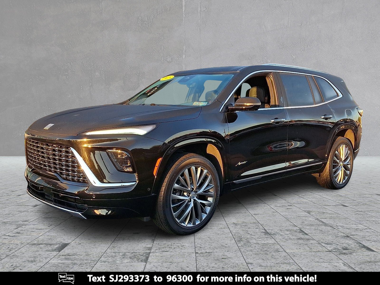 Certified 2025 Buick Enclave Avenir w/ Super Cruise Package AWD/4WD image 1