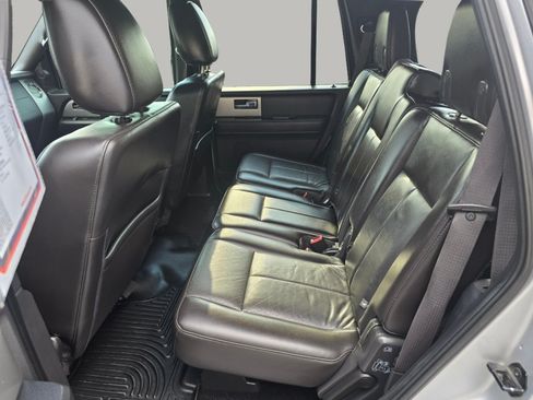 Used 2014 Ford Expedition Limited w/ Equipment Group 301A AWD/4WD image 30