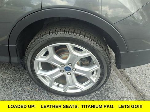 Used 2019 Ford Escape Titanium w/ U9j03 - Titanium Tow Package image 8