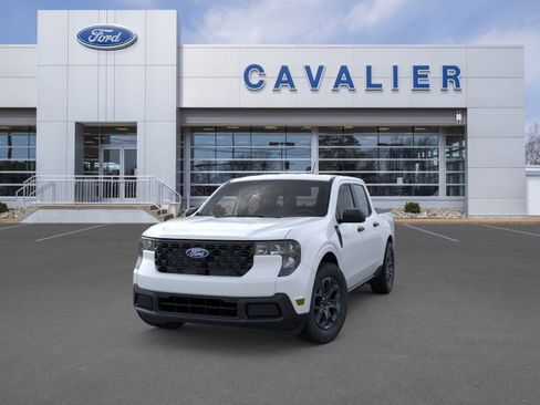 Used 2025 Ford Maverick XLT w/ 4K Tow Package image 2