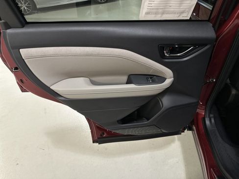 Used 2025 Subaru Forester Limited image 24