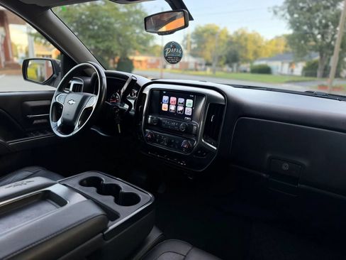 Used 2017 Chevrolet Silverado 1500 LT w/ All Star Edition AWD/4WD image 12