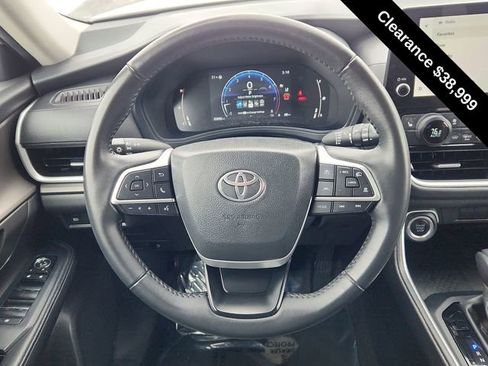 Used 2024 Toyota Grand Highlander XLE image 32