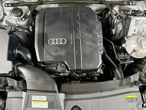 Used 2023 Audi Q5 2.0T Premium Plus w/ Premium Plus Package AWD/4WD image 13