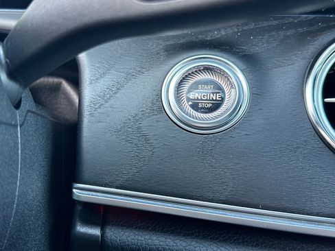Used 2023 Mercedes-Benz E 350 4MATIC Sedan image 22