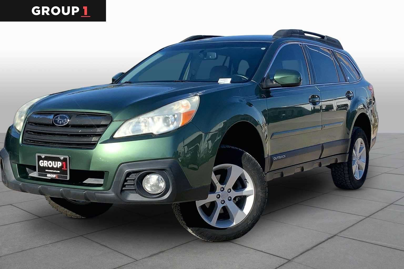 Used 2013 Subaru Outback 2.5i Premium AWD/4WD image 1